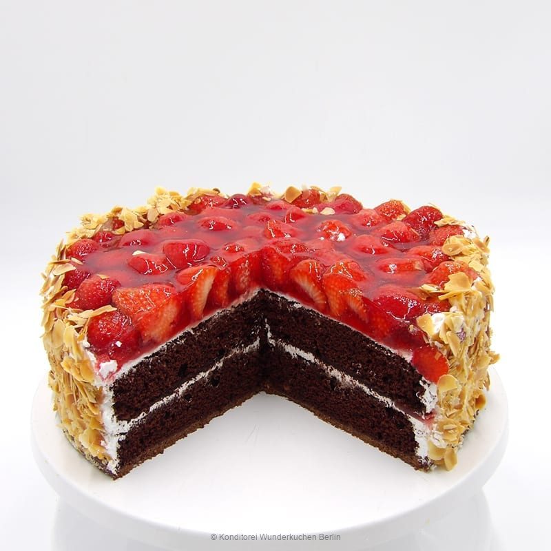 Obstkuchen frische Erdbeeren vegan - Konditorei Wunderkuchen e.K.