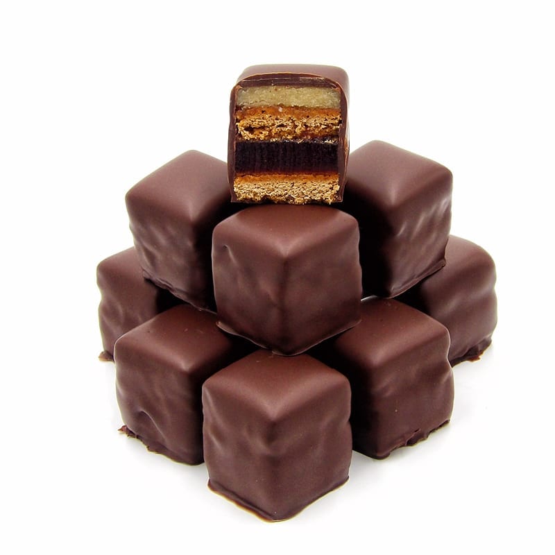 Feinste Dominosteine 9er Box Default Title - Konditorei Wunderkuchen e.K.